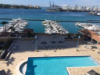 Propiedad en alquiler con 2 habitaciones y 2 baños en Miami Beach