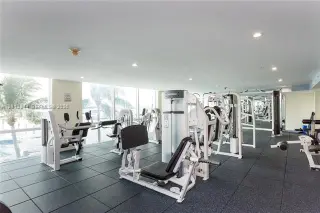 Propiedad en alquiler con 2 habitaciones y 2 baños en Miami Beach