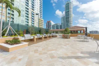 Propiedad en alquiler con 2 habitaciones y 2 baños en Miami Beach