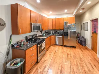 Propiedad en alquiler con 3 habitaciones y 2 baños en Chicago
