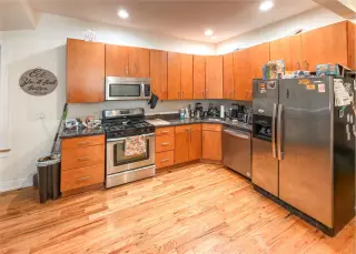 Propiedad en alquiler con 3 habitaciones y 2 baños en Chicago