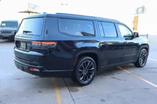 2024 Jeep Grand Wagoneer L Series III Obsidian 4x4