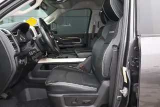 2024 RAM 3500 Laramie 4x4 Crew Cab 8' Box