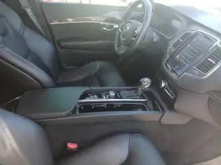 2019 Volvo XC90 T6 Momentum