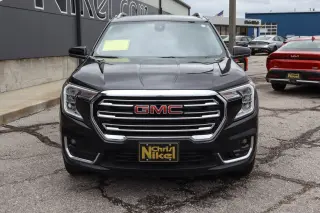 2024 GMC Terrain AWD 4dr SLT