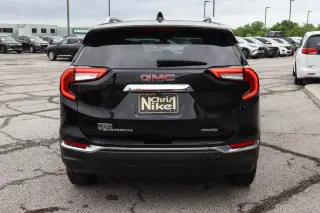 2024 GMC Terrain AWD 4dr SLT