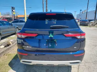 2022 Mitsubishi Outlander SE Launch Edition