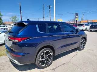 2022 Mitsubishi Outlander SE Launch Edition