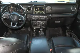 2020 Jeep Wrangler Unlimited Sahara 4x4