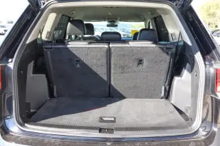 2025 Volkswagen Atlas 2.0T SE w/Technology FWD