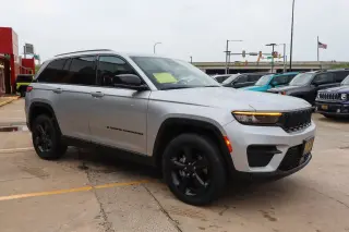 2023 Jeep Grand Cherokee Altitude 4x4