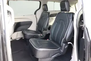 2024 Chrysler Pacifica Limited FWD