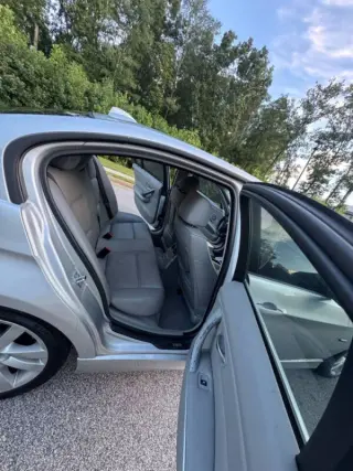2006 BMW 3 Series 325i