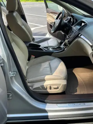 2011 Buick Regal CXL
