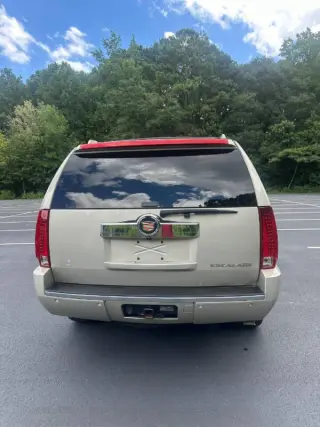 2013 Cadillac Escalade Luxury