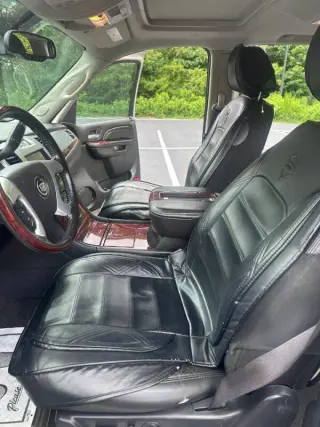 2013 Cadillac Escalade Luxury