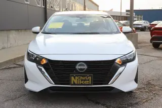 2024 Nissan Sentra SV CVT