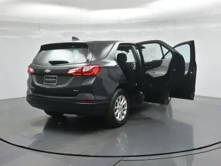 Chevrolet Equinox 2019 4x4 LS 4dr SUV w/1LS