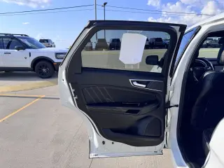 2020 Ford Edge ST SUV V-6 cyl