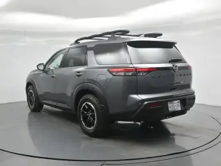 Nissan Pathfinder 2023 AWD Rock Creek 4dr SUV