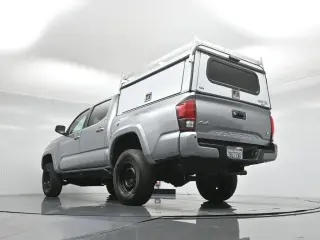 Toyota Tacoma 2020 4x4 TRD Pro 4dr Double Cab 5.0 ft SB 6M