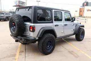 2022 Jeep Wrangler Unlimited Willys 4x4