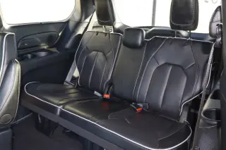 2025 Chrysler Pacifica Limited FWD