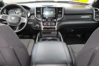 2022 RAM 1500 Big Horn 4x4 Crew Cab 5'7 Box