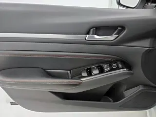 Nissan Altima 2023 AWD 2.5 SR Sedan de 4 puertas