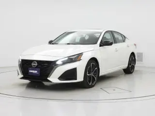 Nissan Altima 2023 AWD 2.5 SR Sedan de 4 puertas