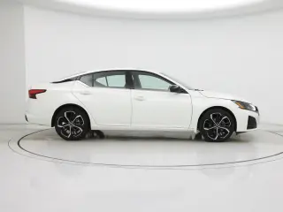 Nissan Altima 2023 AWD 2.5 SR Sedan de 4 puertas