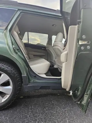 2012 Subaru Outback 2.5i Limited