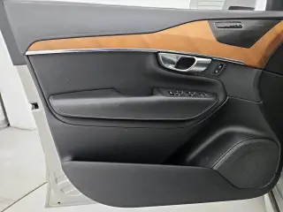 Volvo XC90 2020 AWD T6 Inscription SUV de 7 pasajeros de 4 puertas
