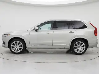 Volvo XC90 2020 AWD T6 Inscription SUV de 7 pasajeros de 4 puertas