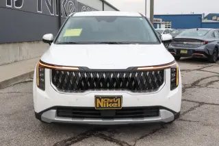 2025 Kia Carnival LXS FWD