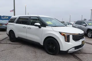 2025 Kia Carnival LXS FWD