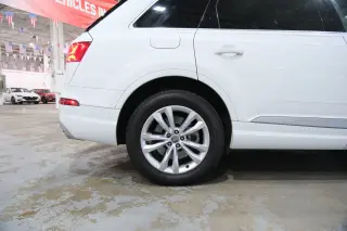 2017 Audi Q7 3.0T Premium Plus