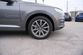 2018 Audi Q7 Quattro 3.0T Prestige