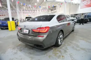 2016 BMW 750i xDrive M SPORT LINE