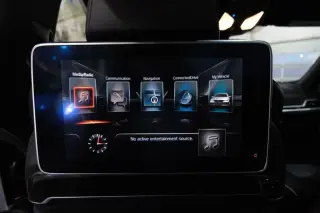 2016 BMW 750i xDrive M SPORT LINE