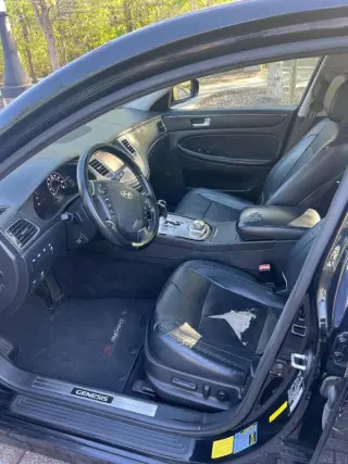 2012 Hyundai Genesis 5.0L R-Spec