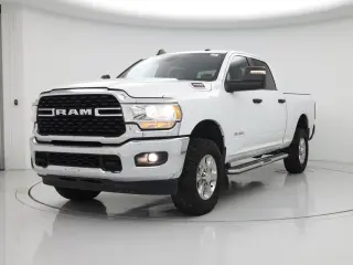 Ram 2500 2024 4x4 Big Horn 4 puertas Crew Cab 6.3 pies. SB Pickup