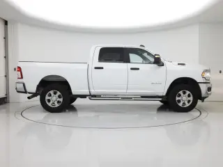 Ram 2500 2024 4x4 Big Horn 4 puertas Crew Cab 6.3 pies. SB Pickup