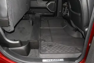2022 RAM 1500 Laramie 4x4 Crew Cab 5'7 Box