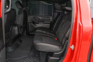 2022 RAM 1500 Big Horn 4x4 Crew Cab 5'7 Box