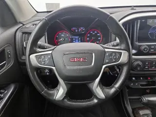 GMC Canyon 2016 4x4 SLT 4dr Crew Cab 5 ft. SB