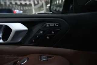 2020 BMW X7 xDrive50i