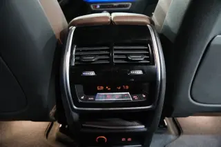 2020 BMW X7 xDrive50i