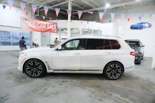 2020 BMW X7 xDrive50i
