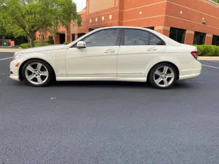 2010 Mercedes-Benz C-Class